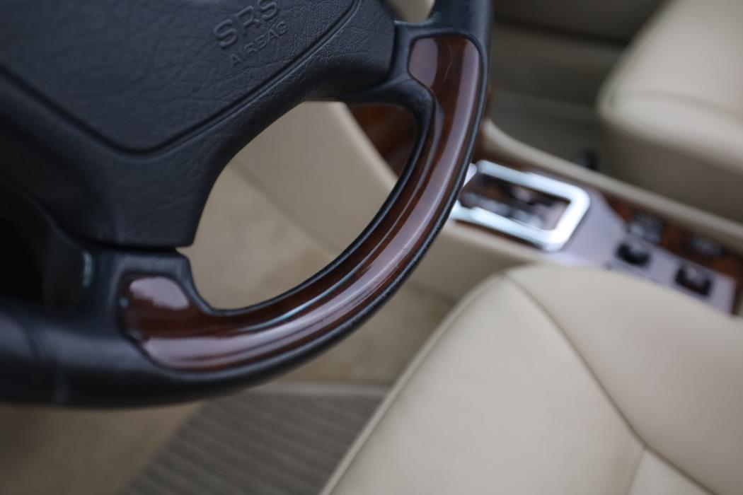 Mercedes-Benz E 1995