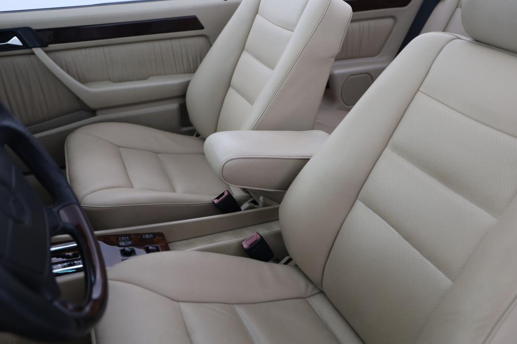 Mercedes-Benz E 1995