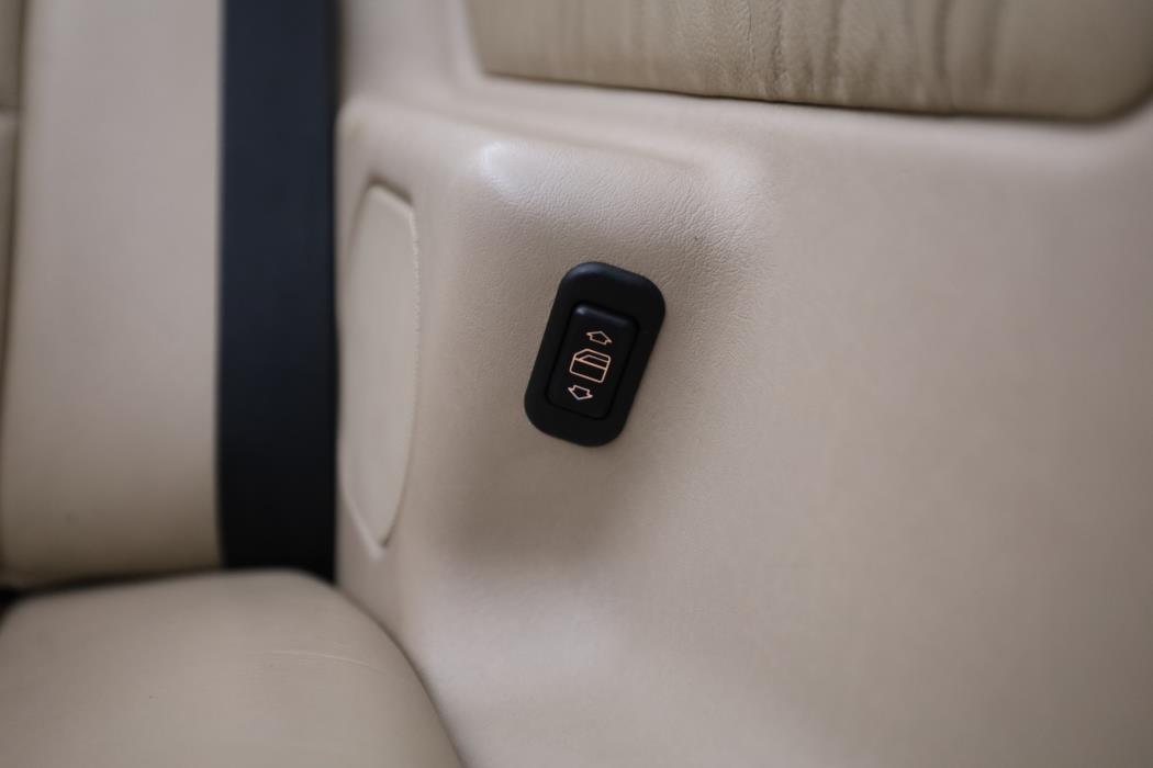 Mercedes-Benz E 1995