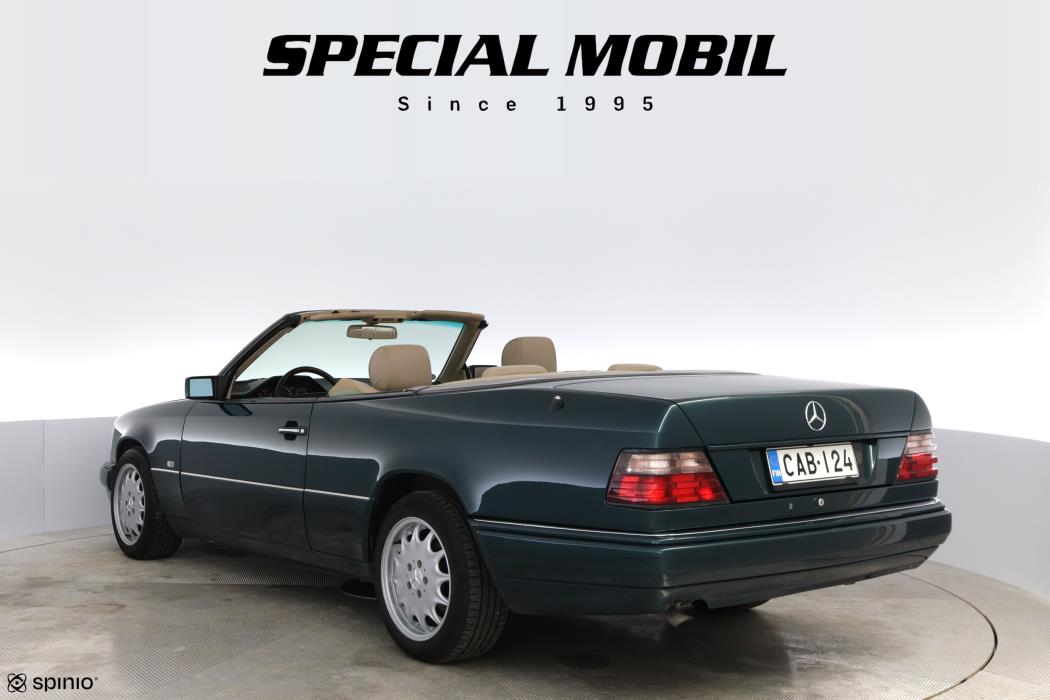 Mercedes-Benz E 1995
