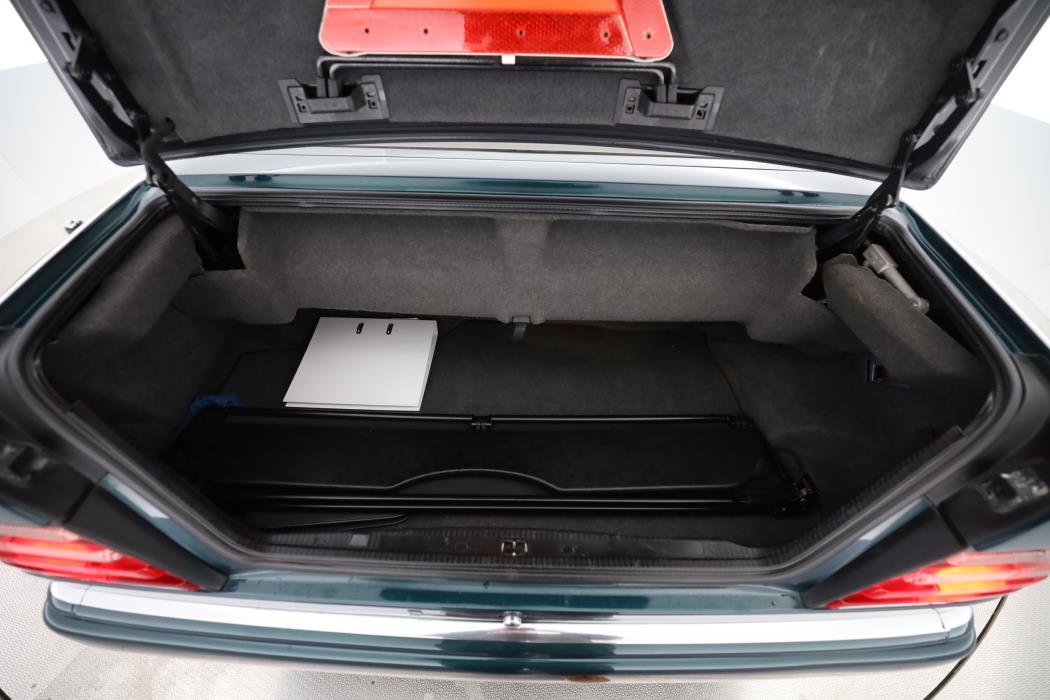 Mercedes-Benz E 1995