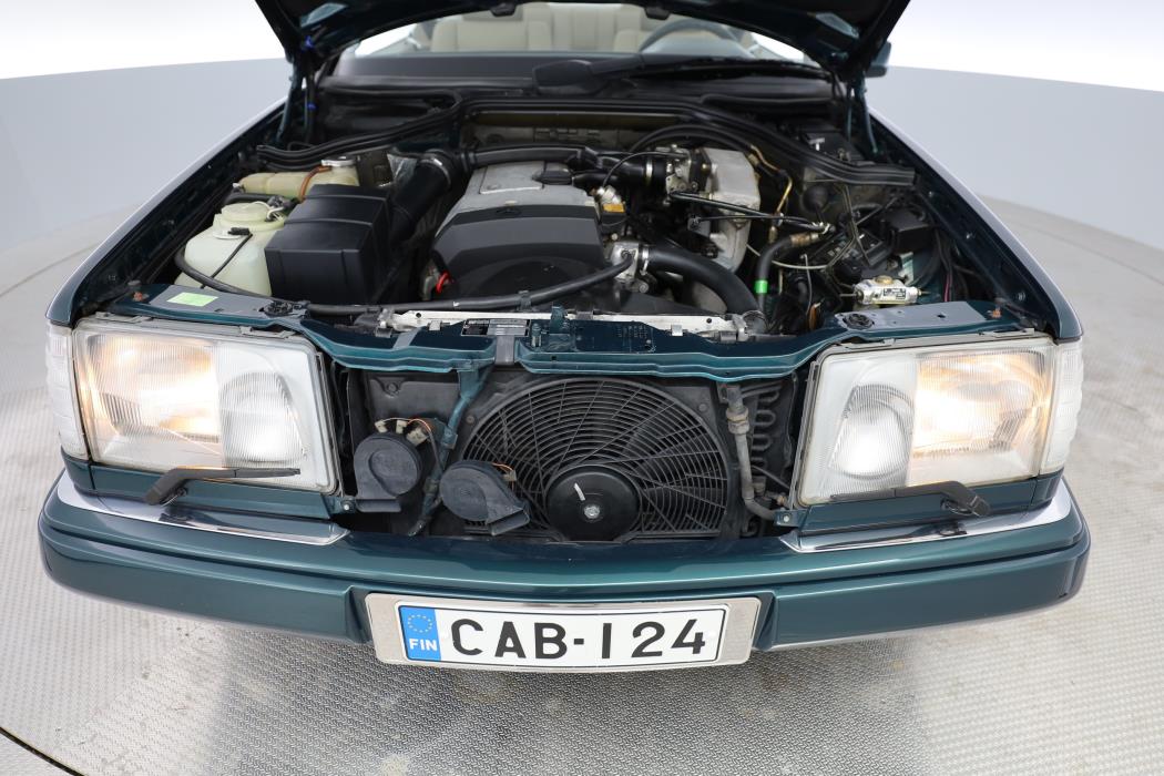 Mercedes-Benz E 1995