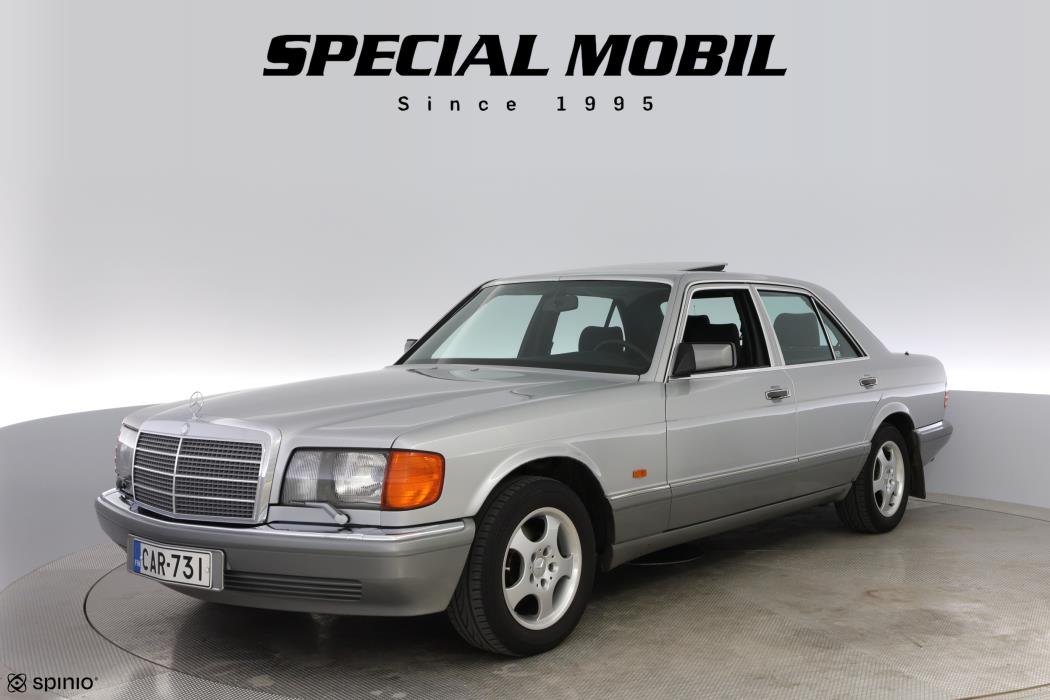 Mercedes-Benz 260 1989