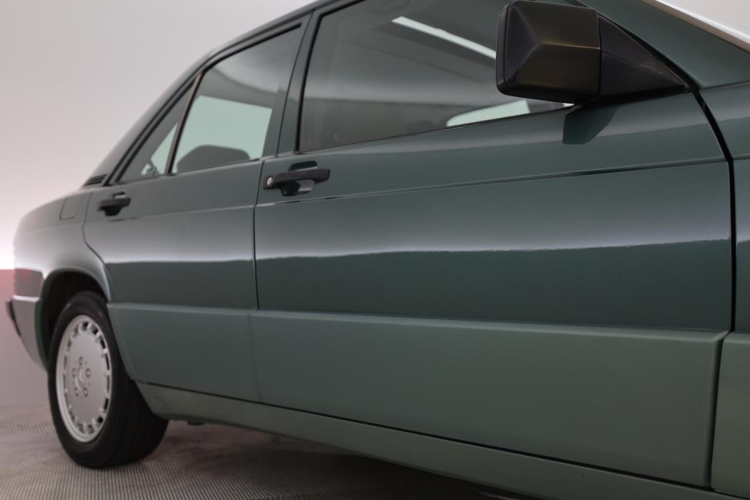 Mercedes-Benz 190 1990