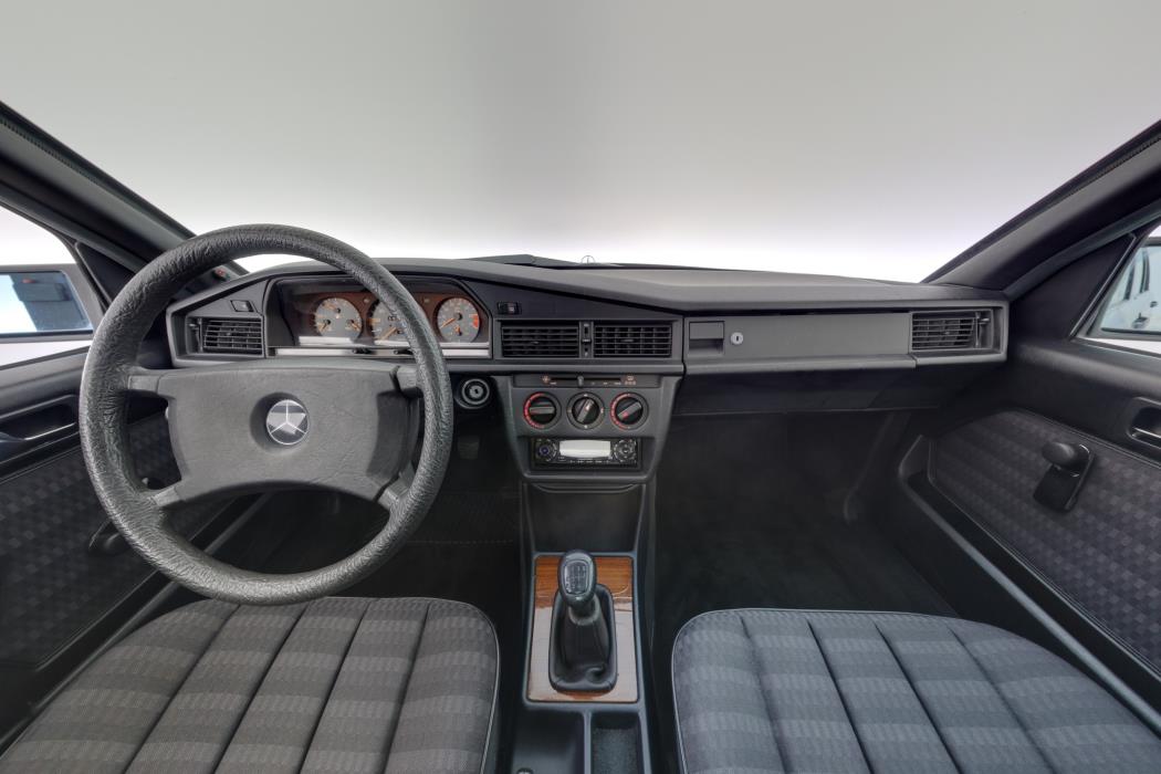 Mercedes-Benz 190 1990