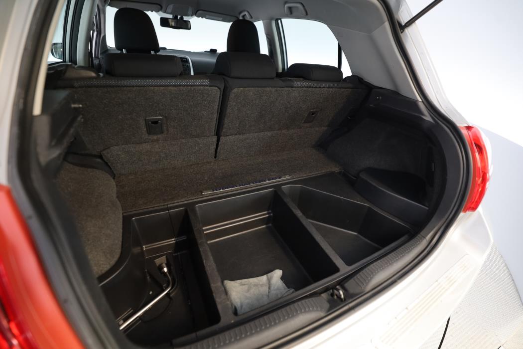 Toyota Auris 2011