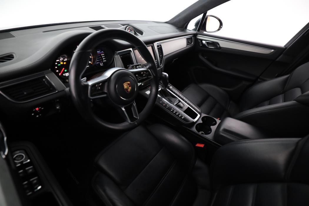 Porsche Macan 2015