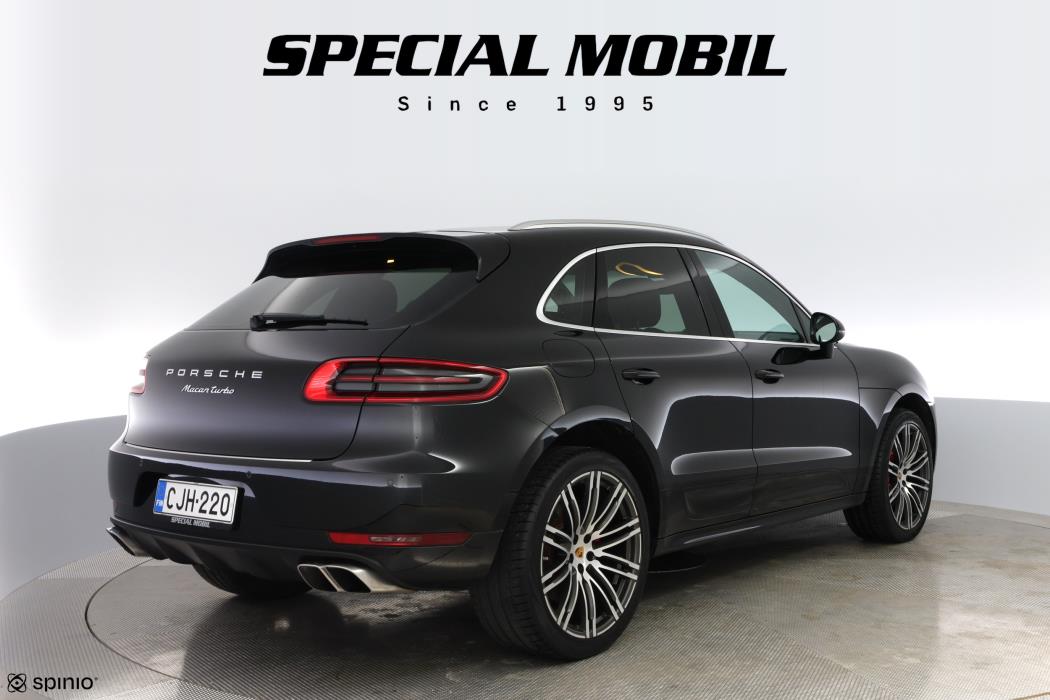 Porsche Macan 2015