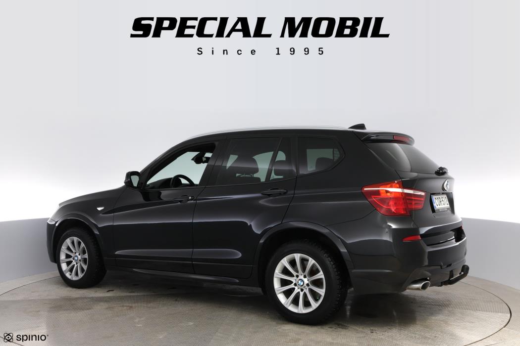 BMW X3 2011