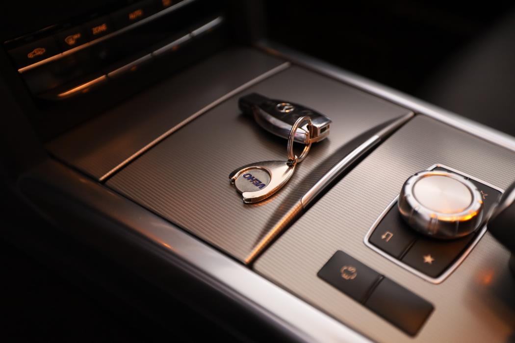 Mercedes-Benz E 2015