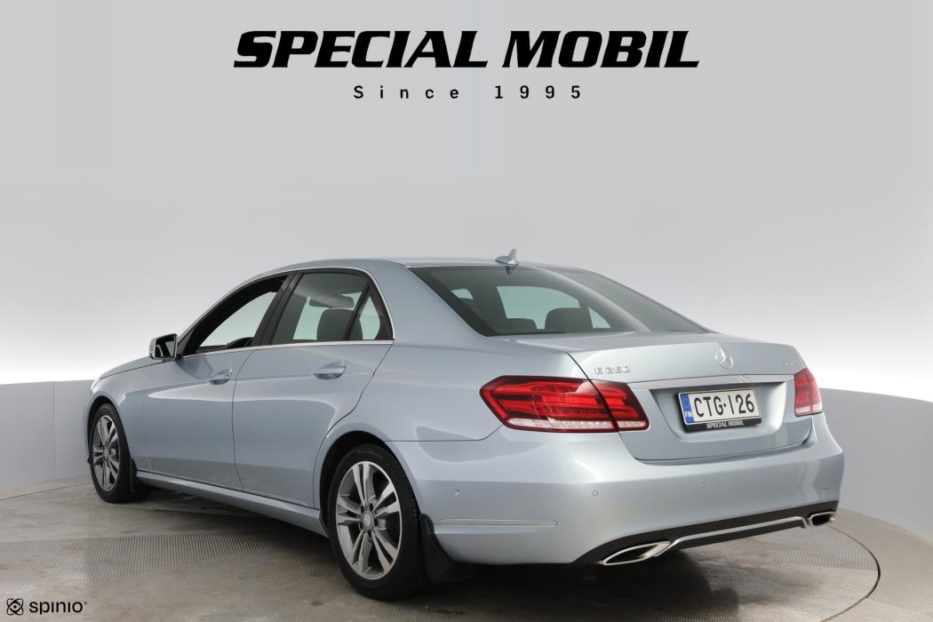 Mercedes-Benz E 2015