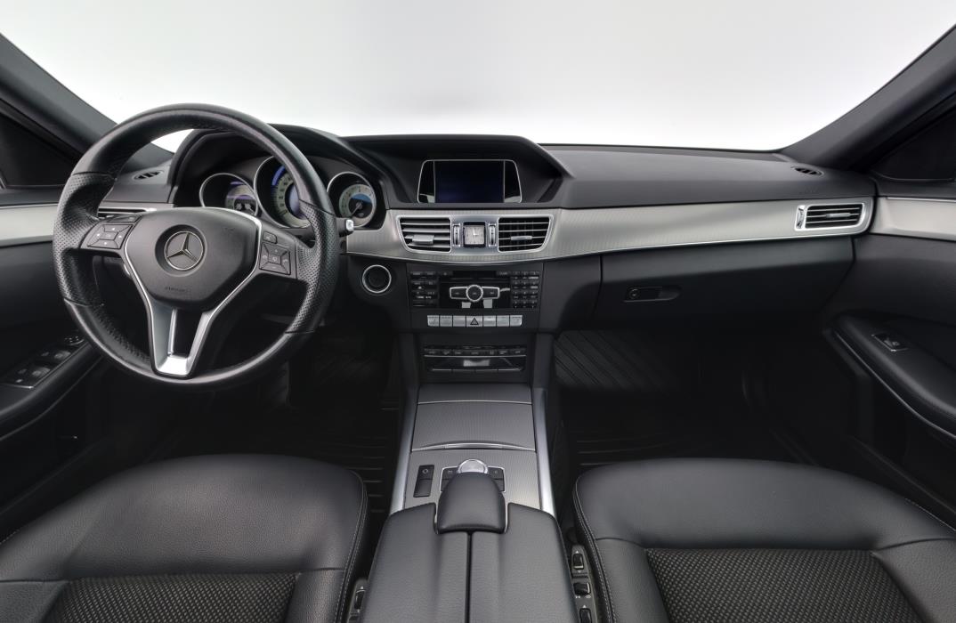 Mercedes-Benz E 2015