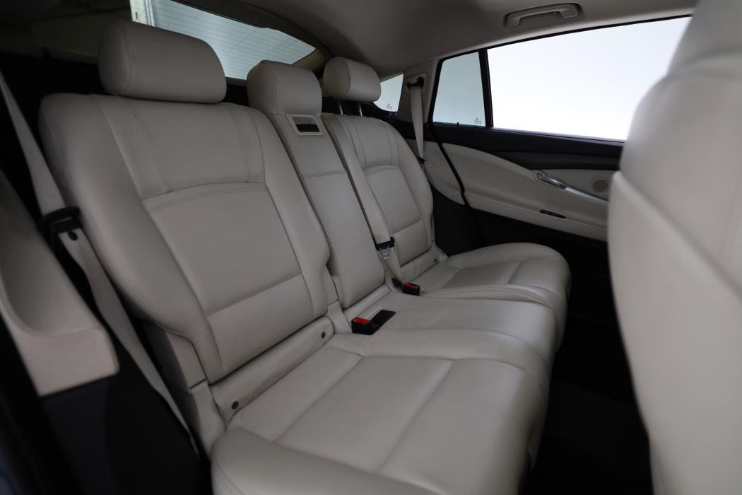 BMW 535 Gran Turismo 2013