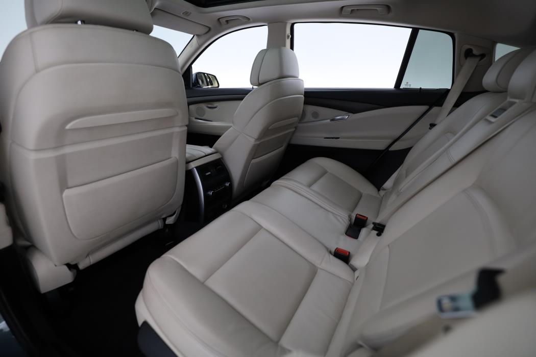 BMW 535 Gran Turismo 2013