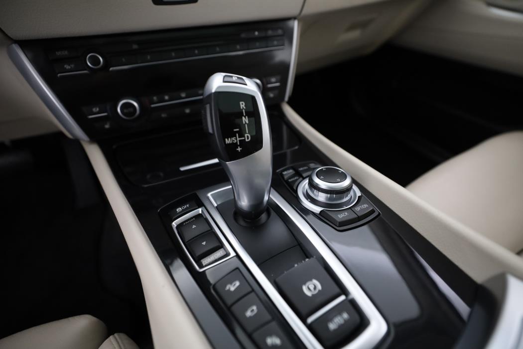 BMW 535 Gran Turismo 2013