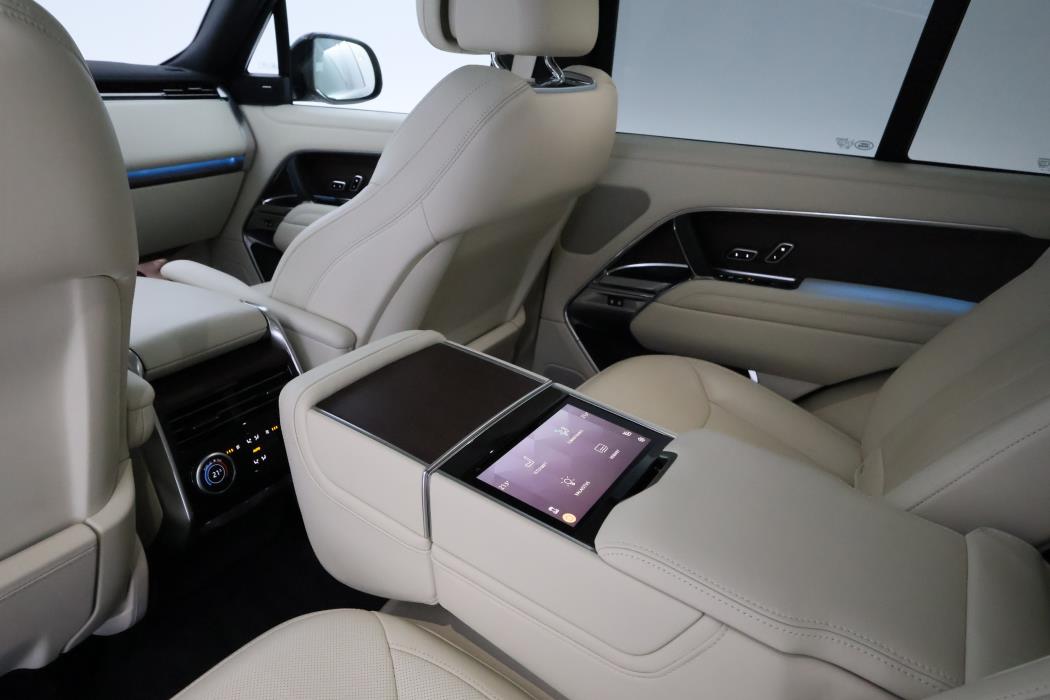 Land Rover Range Rover 2023