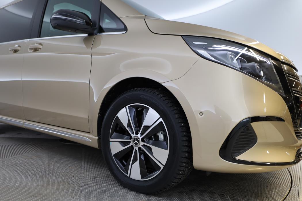 Mercedes-Benz EQV 2025