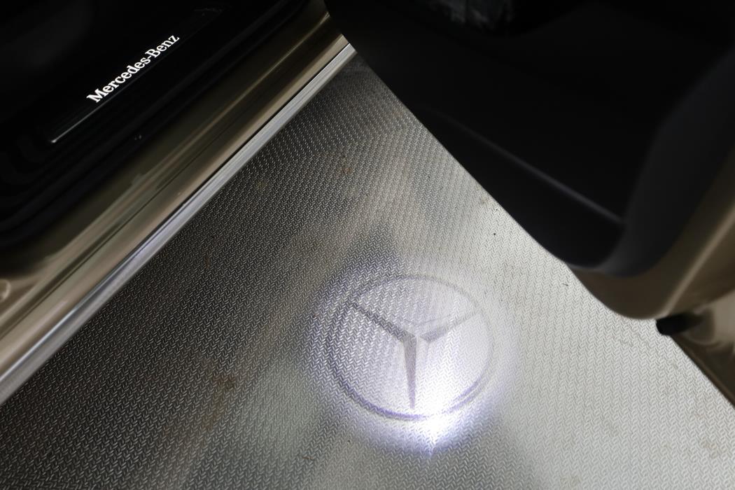 Mercedes-Benz EQV 2025