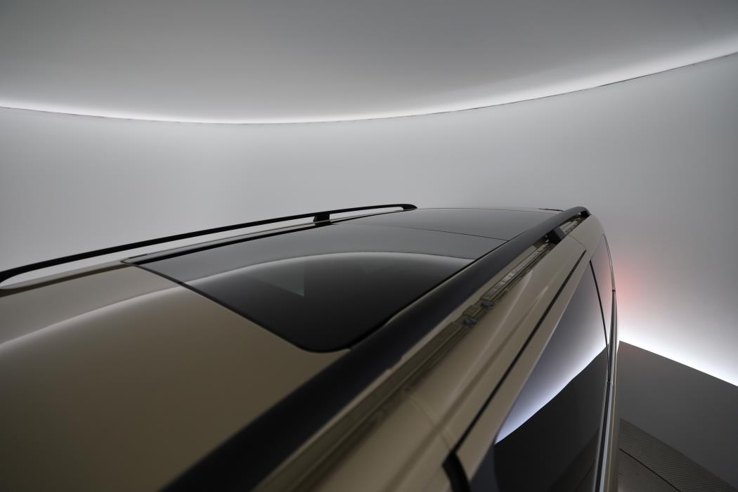 Mercedes-Benz EQV 2025