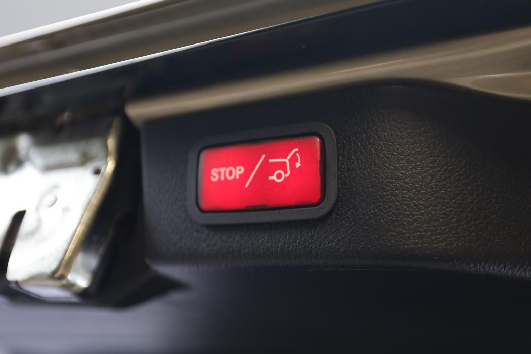 Mercedes-Benz EQV 2025