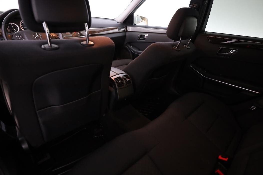 Mercedes-Benz E 2010