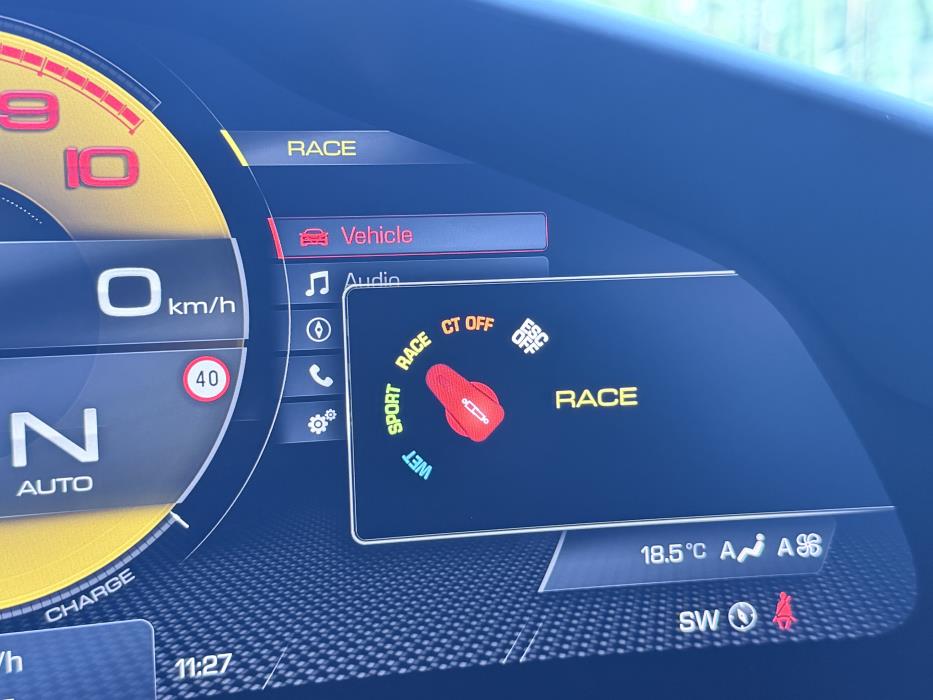 Ferrari 296 GTB 2023
