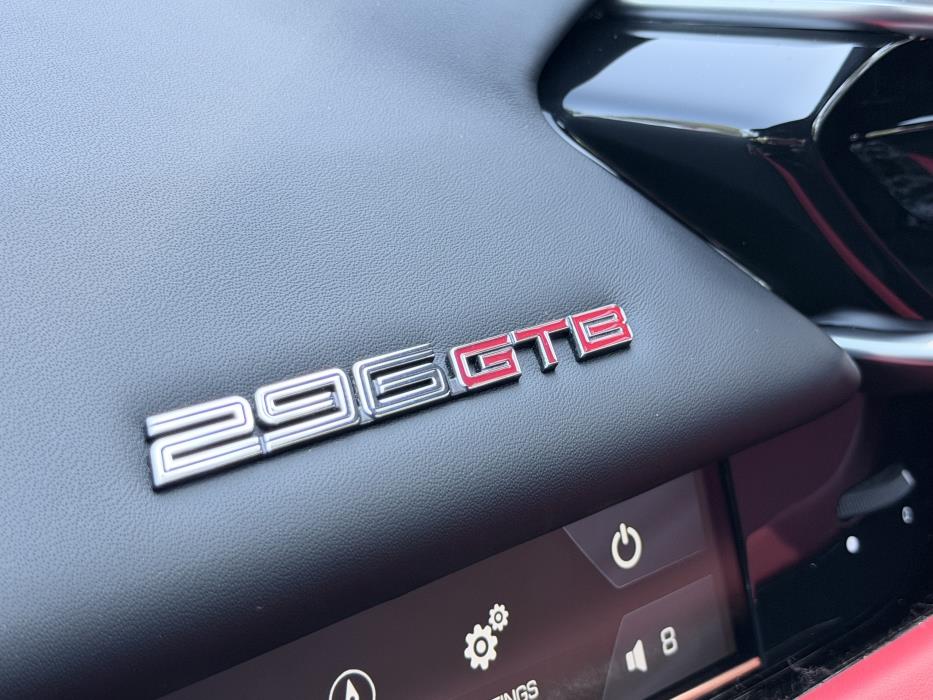Ferrari 296 GTB 2023