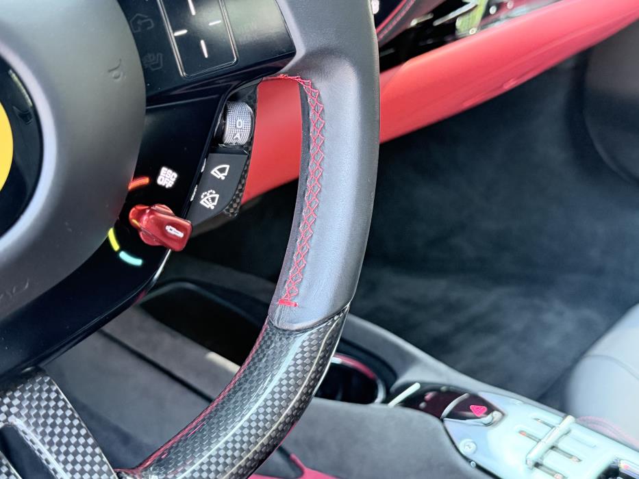 Ferrari 296 GTB 2023