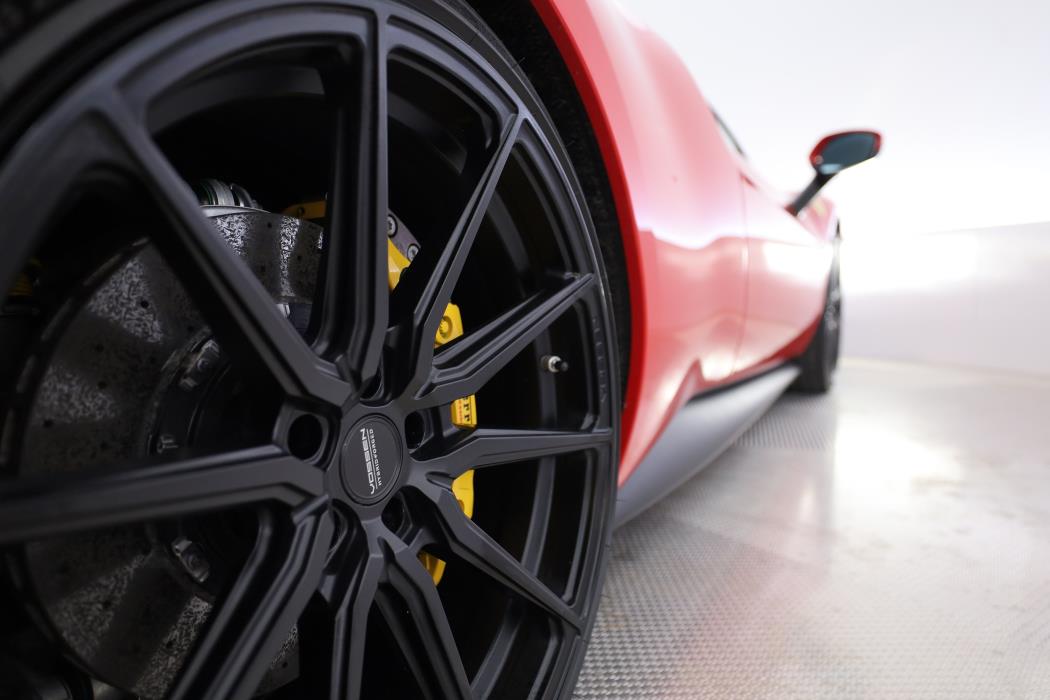 Ferrari 296 GTB 2023
