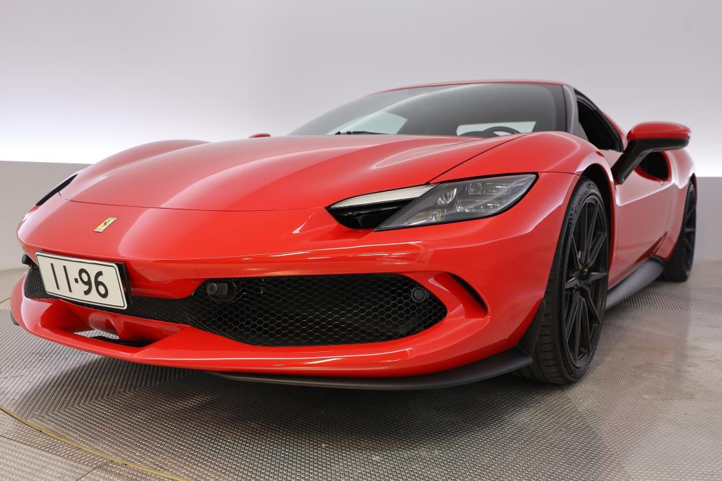 Ferrari 296 GTB 2023