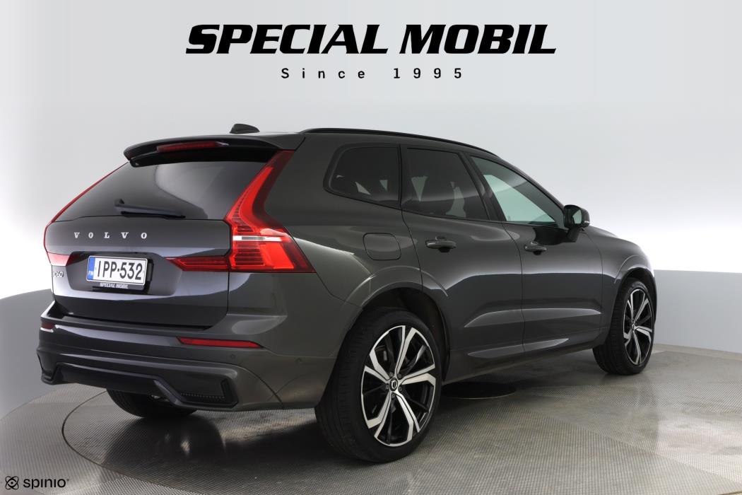 Volvo XC60 2022