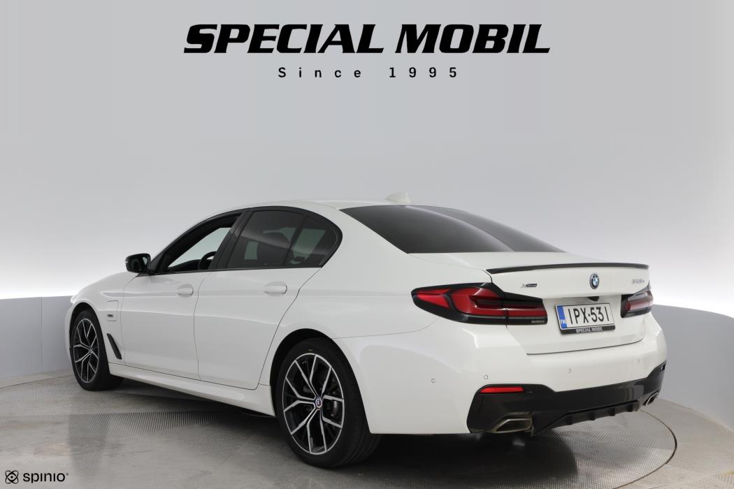 BMW 545 2023