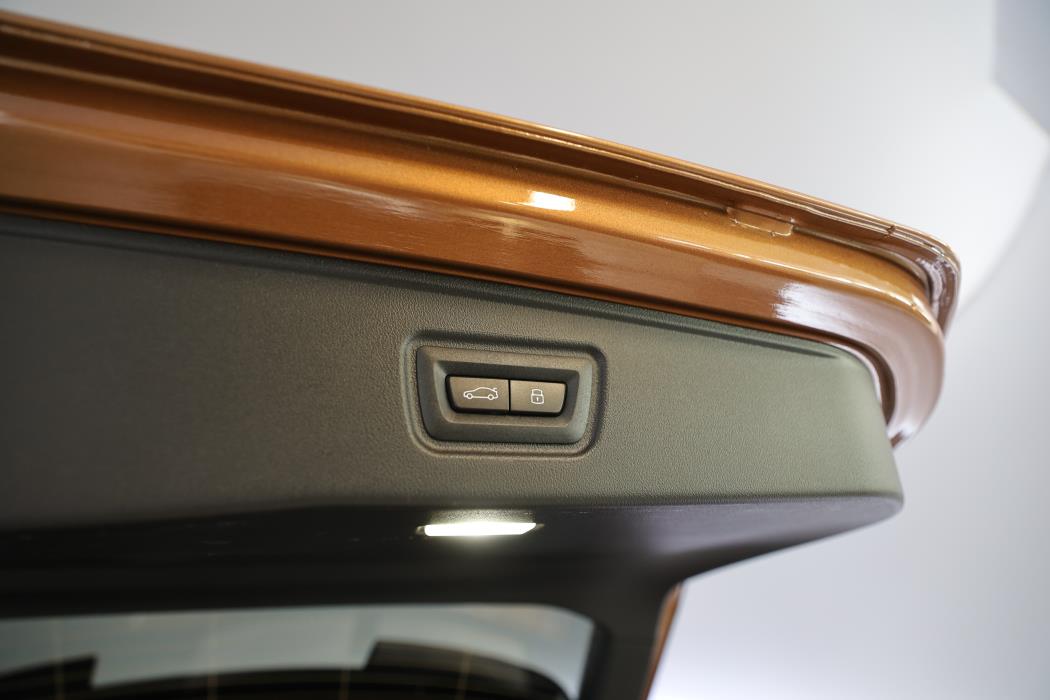 BMW M5 2025