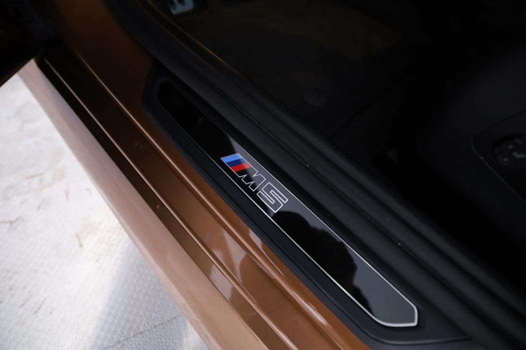BMW M5 2025