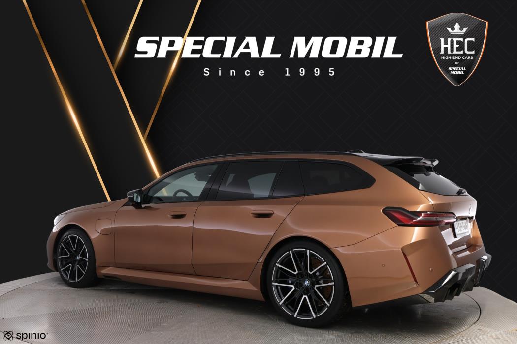 BMW M5 2025