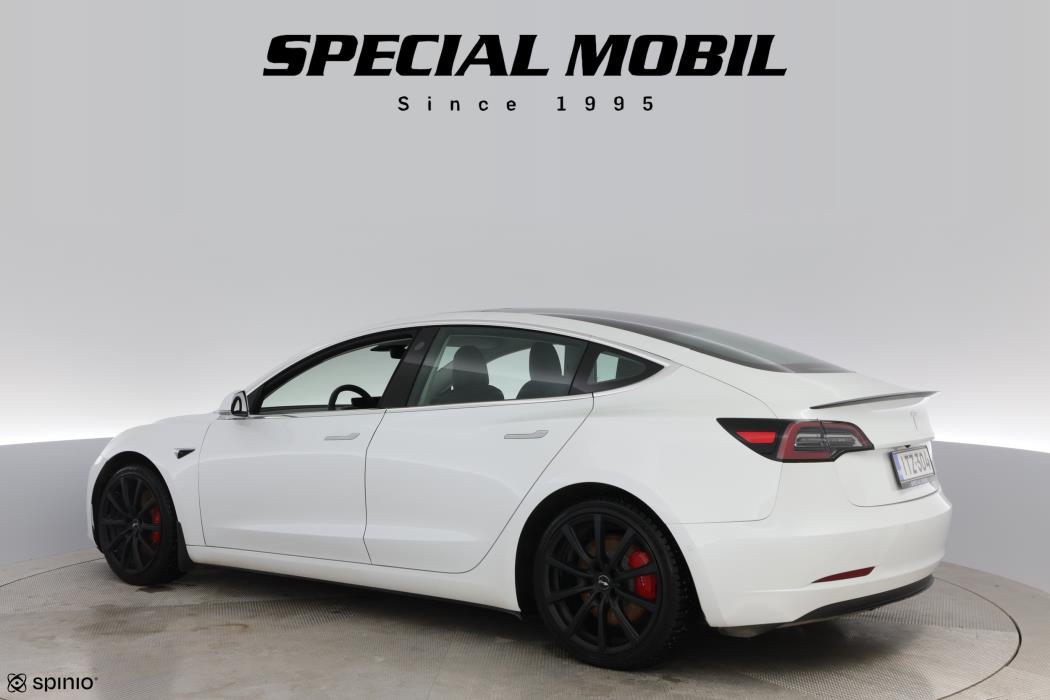 Tesla Model 3 2019
