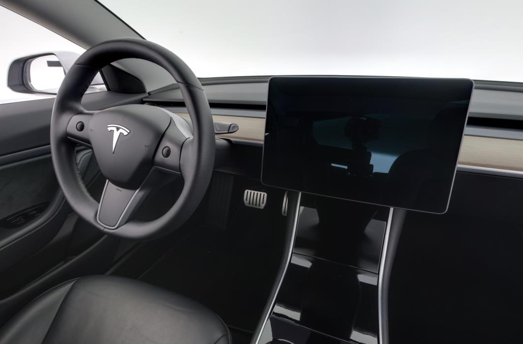 Tesla Model 3 2019