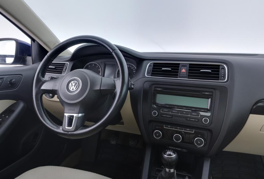 Volkswagen Jetta 2011