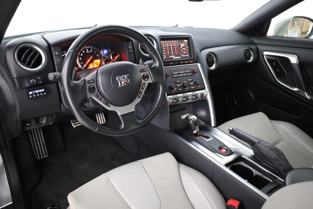 Nissan GT-R 2009