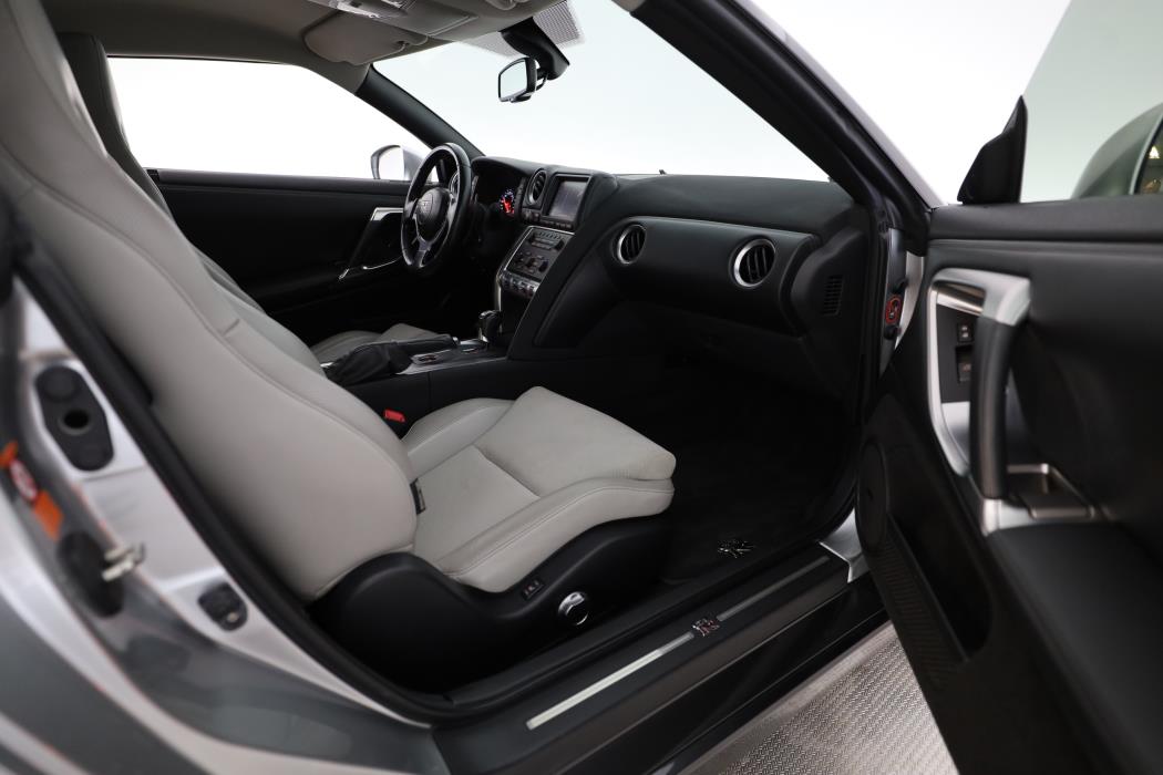 Nissan GT-R 2009