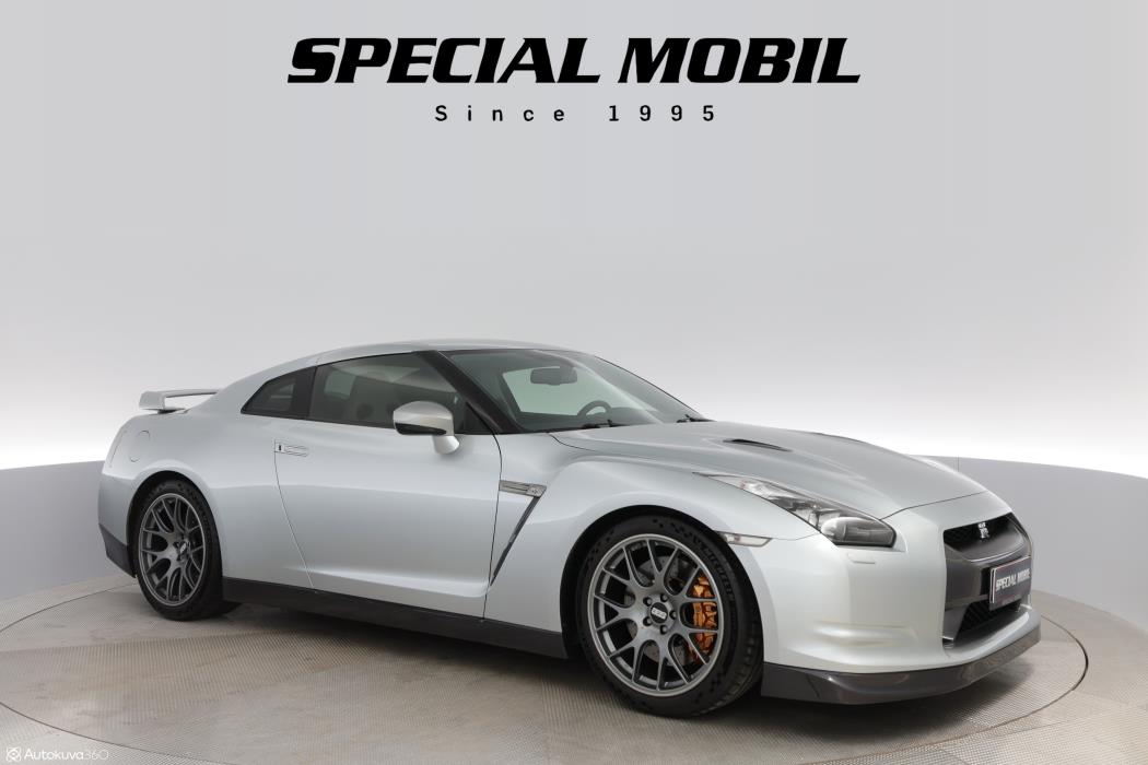 Nissan GT-R 2009