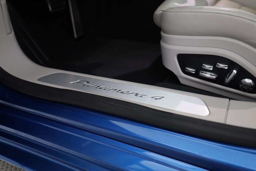 Porsche Panamera 2017