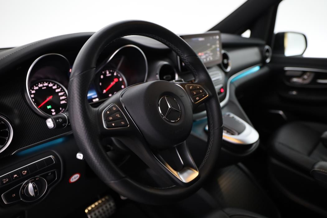 Mercedes-Benz V 2020