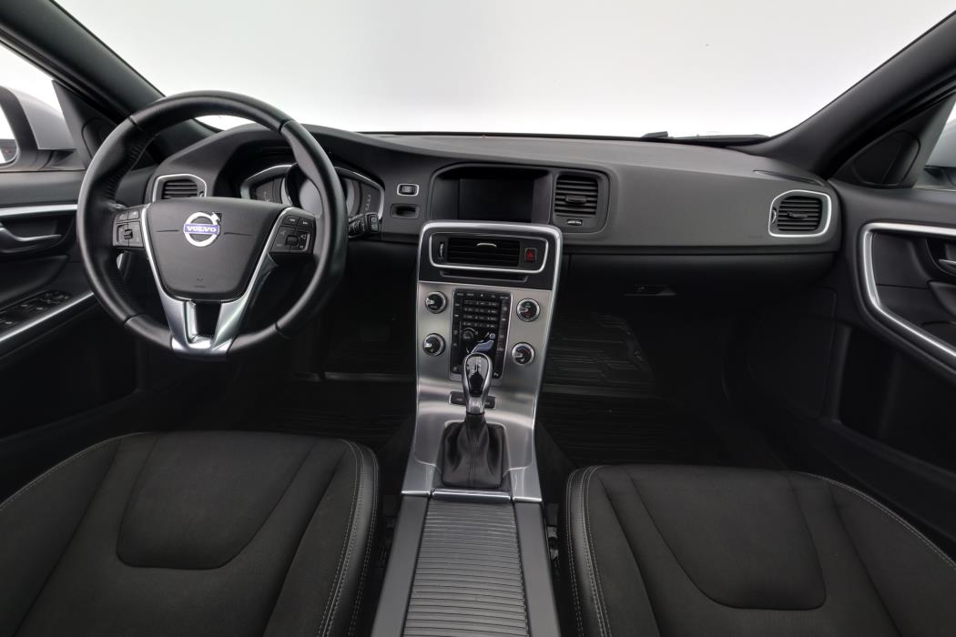 Volvo V60 2019