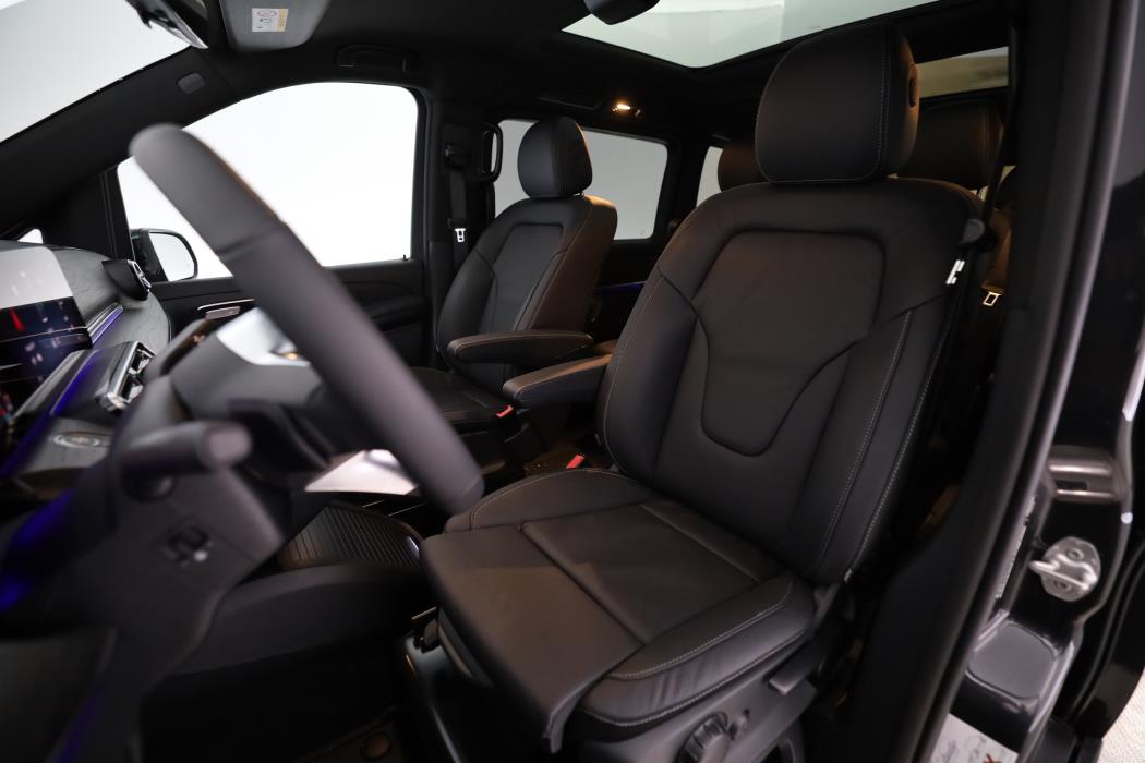 Mercedes-Benz V 2025