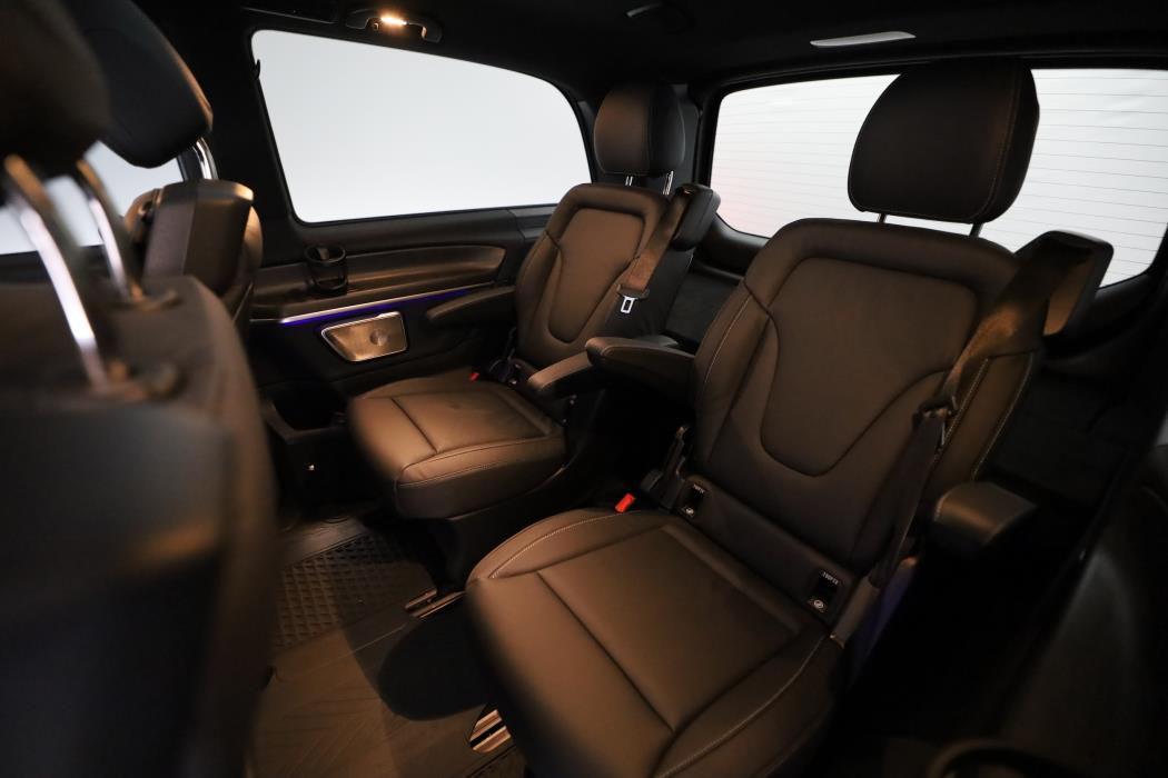 Mercedes-Benz V 2025