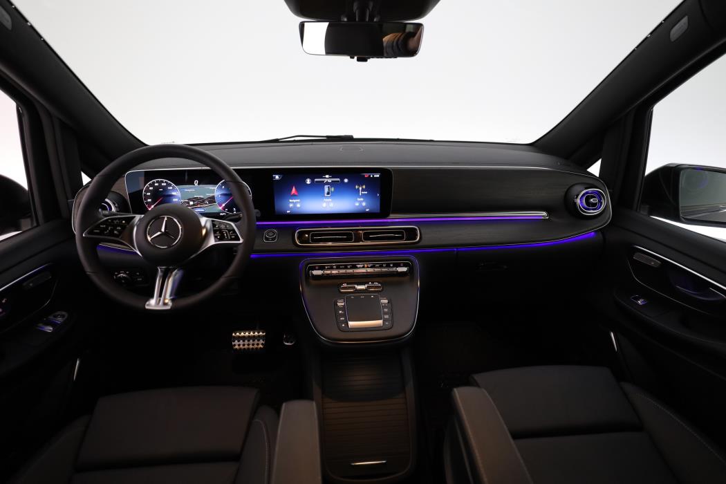 Mercedes-Benz V 2025