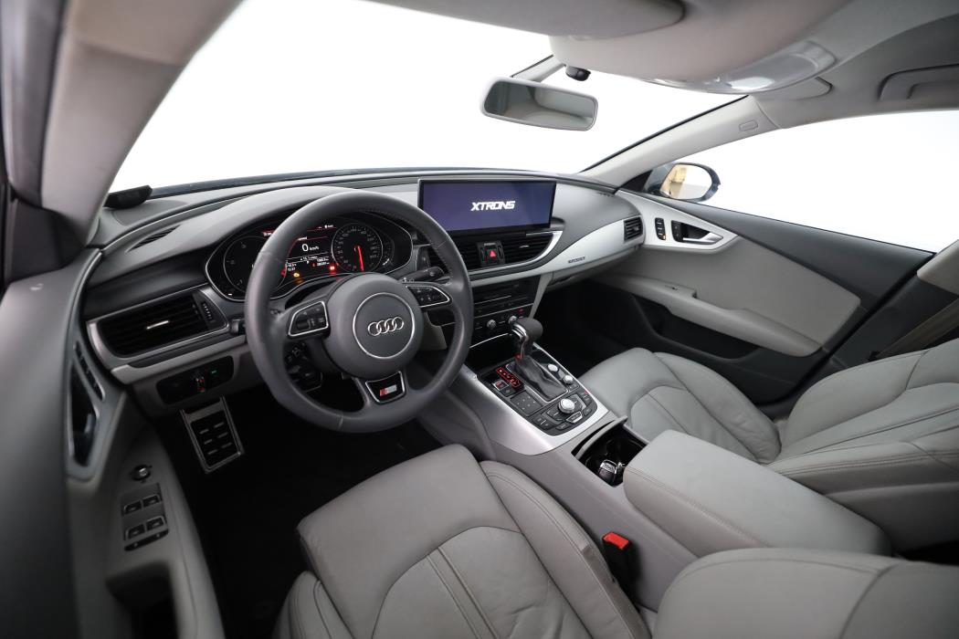 Audi A7 2011