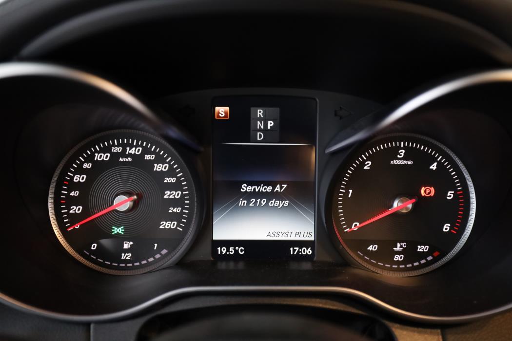 Mercedes-Benz C 2016