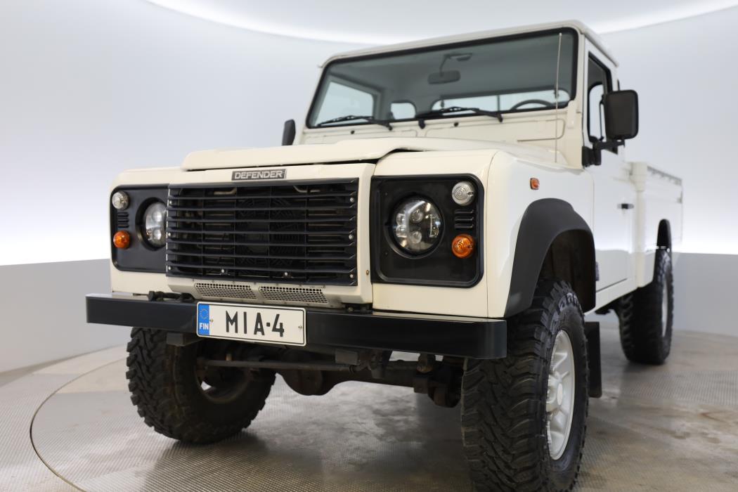 Land Rover Defender 2003
